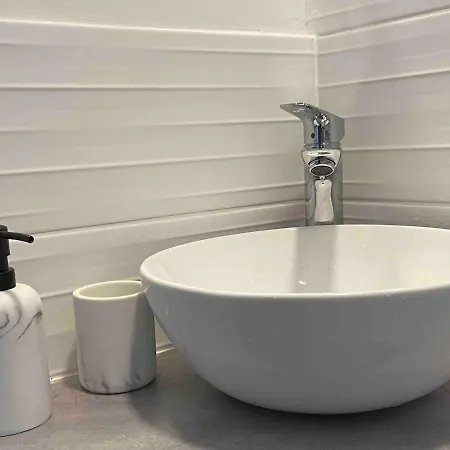Les Clefs De Rodez - 2 Bedroom Apartment Rodez