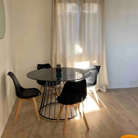 아파트 Les Clefs De Rodez - 2 Bedroom Apartment 로데즈